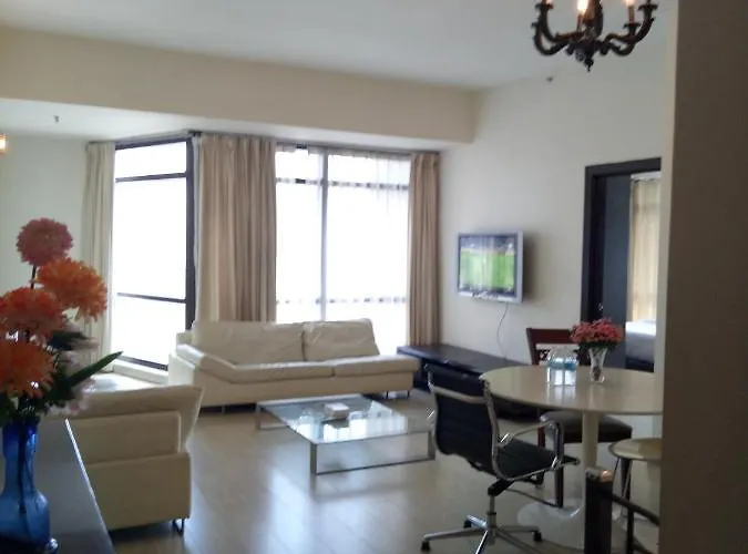 Family Apartment At Times Square